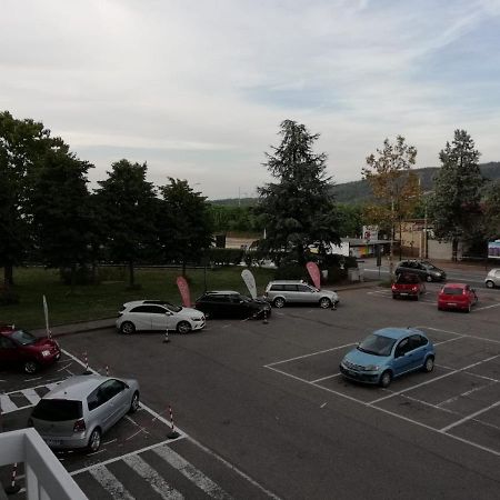 Bed and Breakfast Good Morning Shopping Serravalle Scrivia Exterior foto